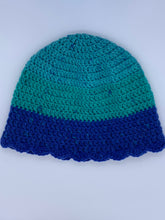 Load image into Gallery viewer, Crochet two-tone green and blue beanie hat - Size medium adult
