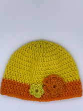 Load image into Gallery viewer, Crochet two tone yellow and orange beanie hat with flower detail- Size Toddler 1-3 yrs
