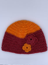 Load image into Gallery viewer, Crochet two tone crimson and orange beanie hat with flower detail- Size Toddler 1-3 yrs
